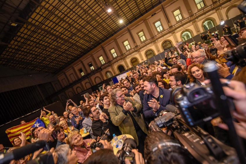   Esquerra Republicana wins the Spanish elections in Catalonia for the first time  