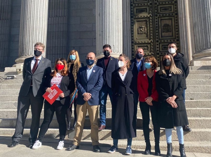   Pro-independence parties submit Amnesty bill and call on the Spanish government to vote in favour of ending repression  