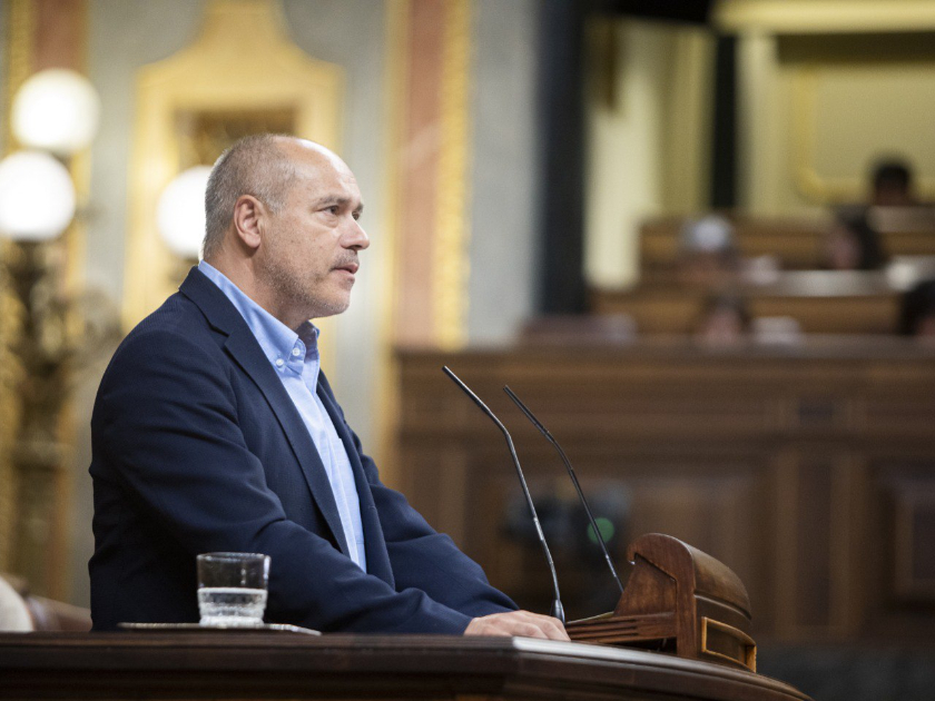   Esquerra Republicana brings reduction of the working week before Congress  