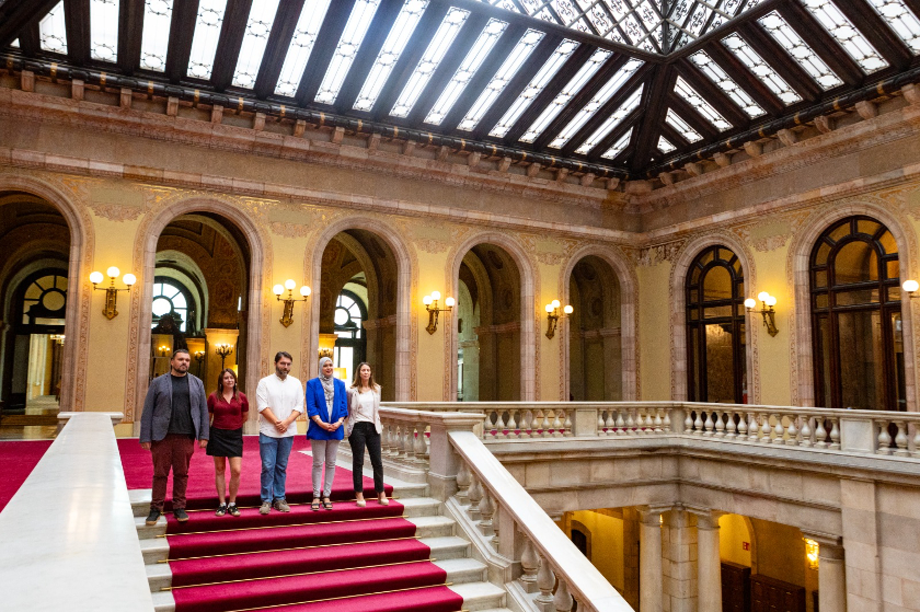   Esquerra, PSC, Junts, Comuns and CUP prompt Parliament to establish a committee on fascism, racism and hate speech  
