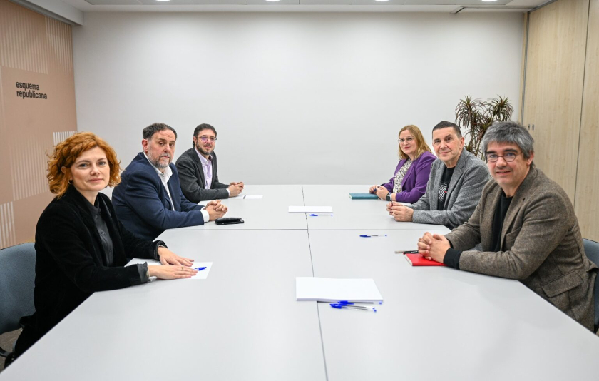   Esquerra Republicana and Euskal Herria Bildu meet in Barcelona to analyse the international situation  